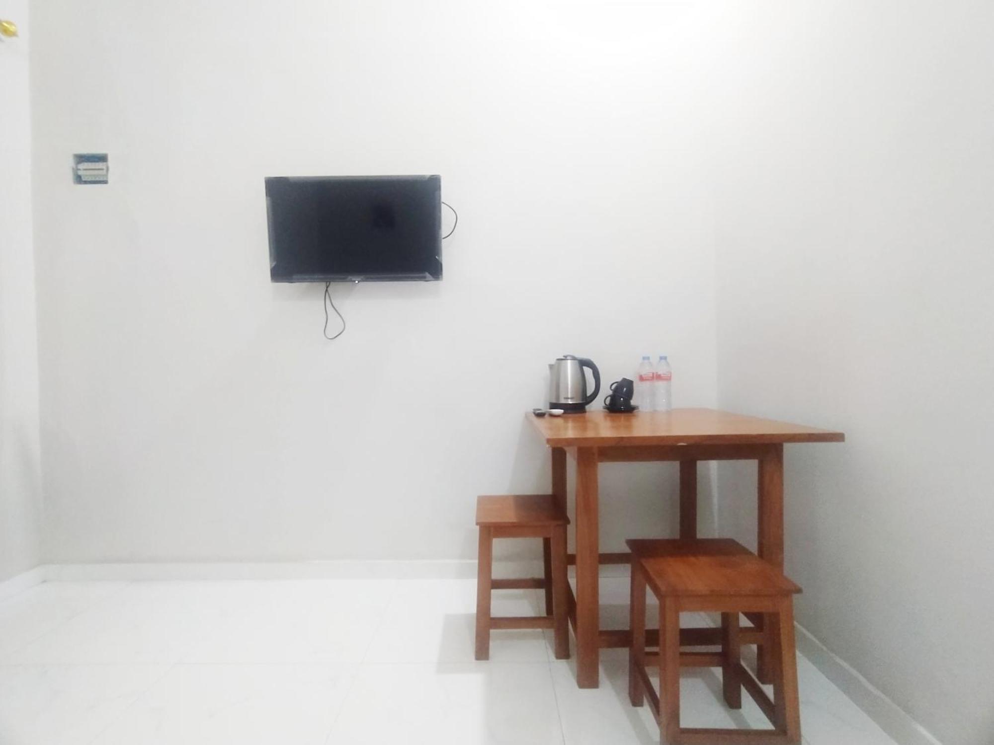 Reddoorz Syariah Near Stasiun Purwokerto Hotel Exterior photo