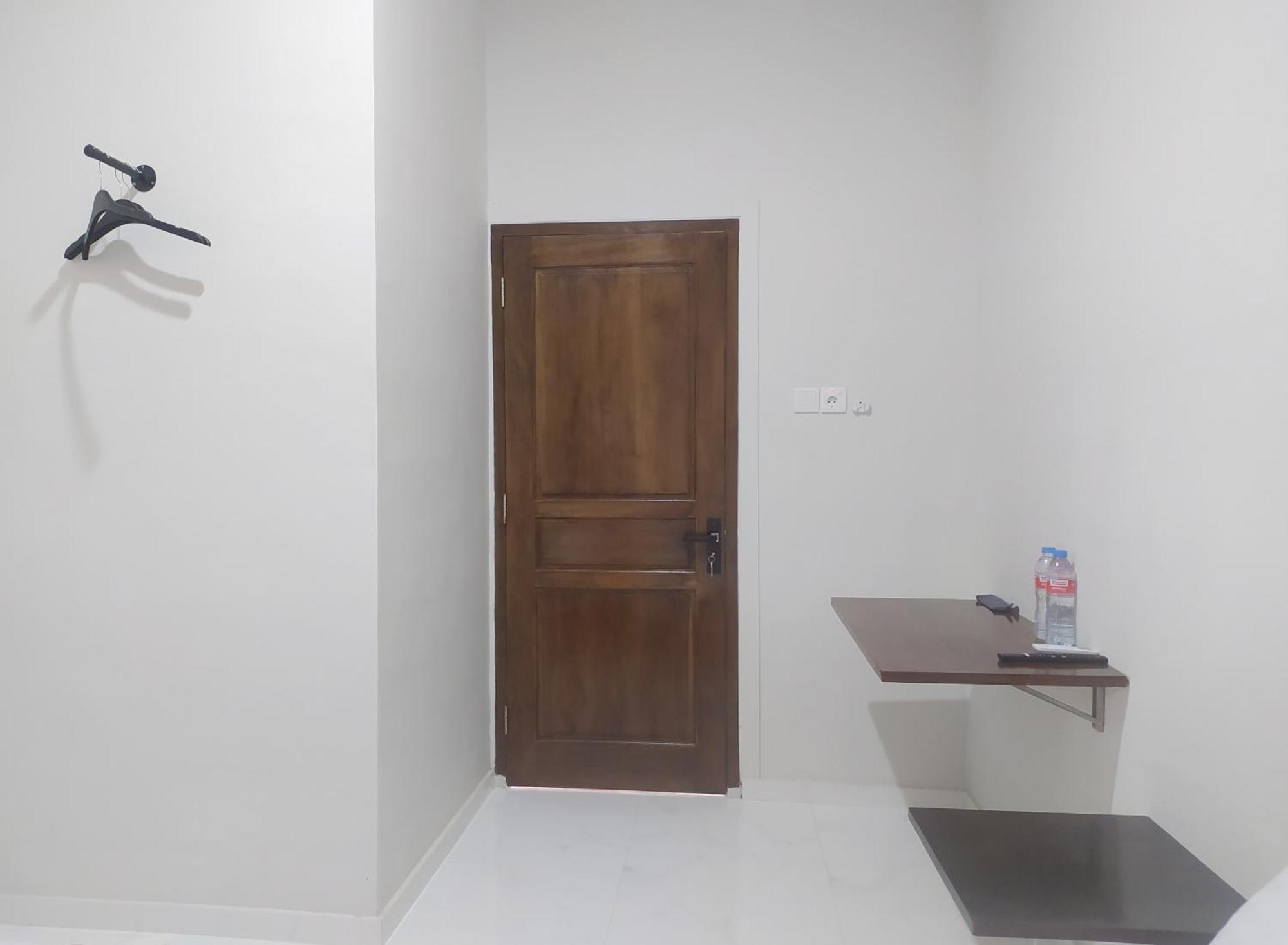 Reddoorz Syariah Near Stasiun Purwokerto Hotel Exterior photo